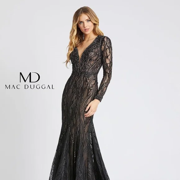 Mac Duggal Black Lace Evening Gown - Picture 3 of 13